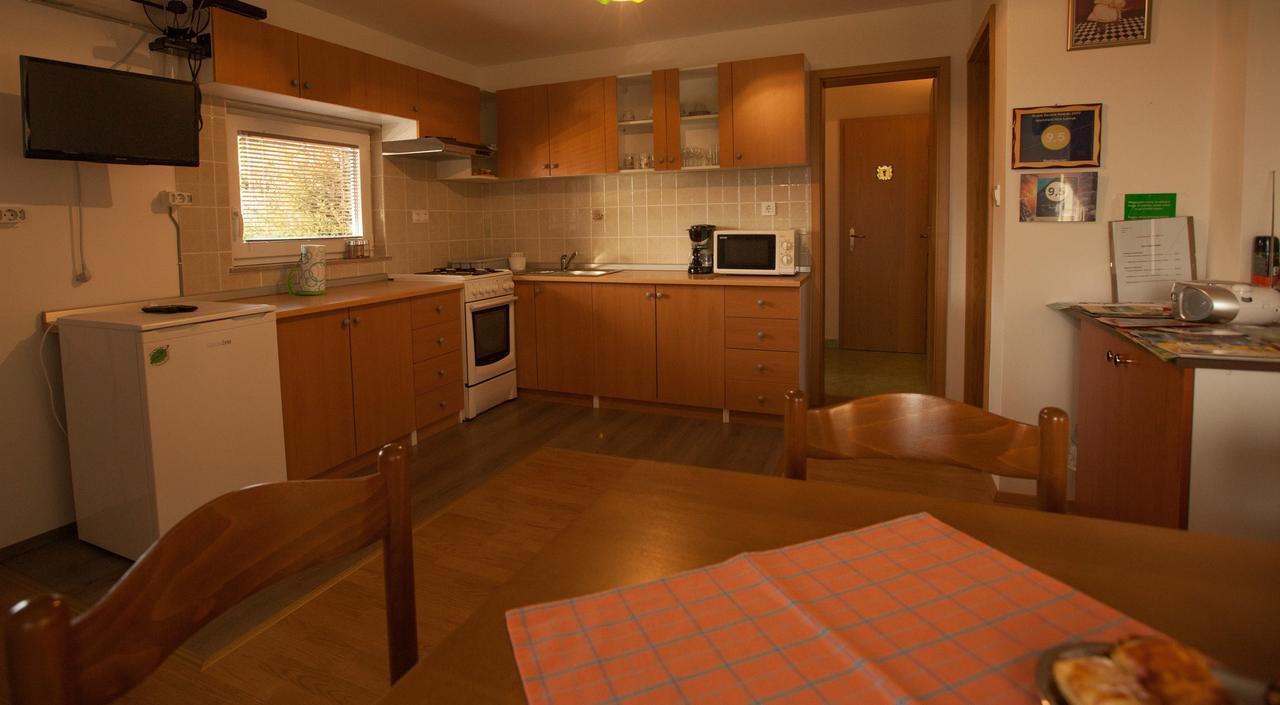 Apartment House Sumrak Bizeljsko Luaran gambar
